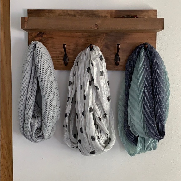 Infinity Scarves - Picture 1 of 7